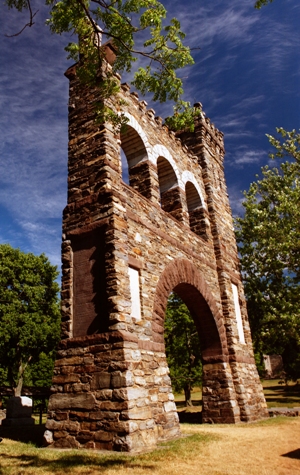 Correspondents Arch at Gathland State Park