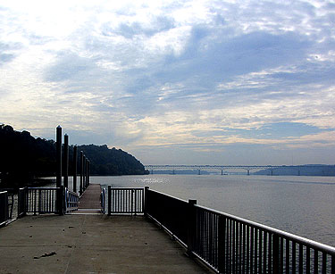 Accessible boat ramp